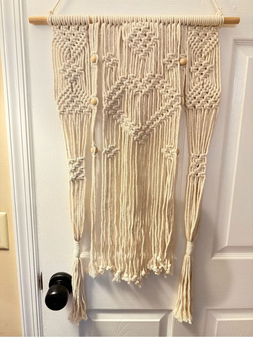Macramé Wall Shelf in Natural Cream